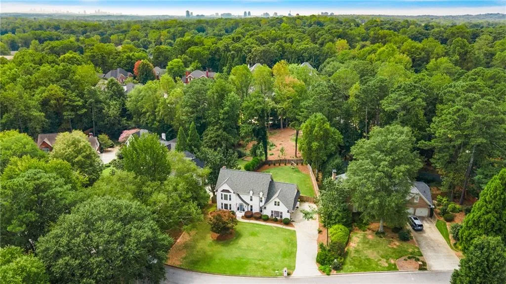 1655 Redbourne Drive, Sandy Springs, Georgia 30350, 4 Bedrooms Bedrooms, ,3 BathroomsBathrooms,Residential,For Sale,1655 Redbourne Drive,7651371