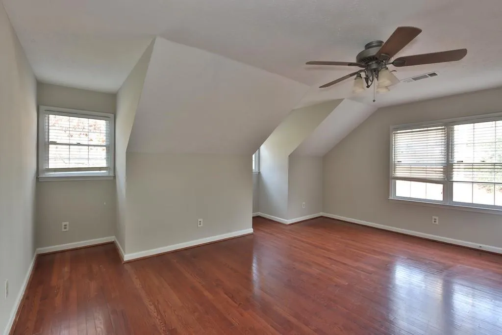 305 Skyridge Drive, Sandy Springs, Georgia 30350, 4 Bedrooms Bedrooms, ,3 BathroomsBathrooms,Residential,Sold,305 Skyridge Drive,6659820