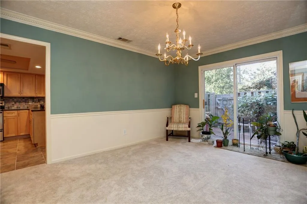 432 The North Chace Unit 432, Sandy Springs, Georgia 30328, 3 Bedrooms Bedrooms, ,2 BathroomsBathrooms,Residential,Sold,432 The North Chace Unit 432,5631448