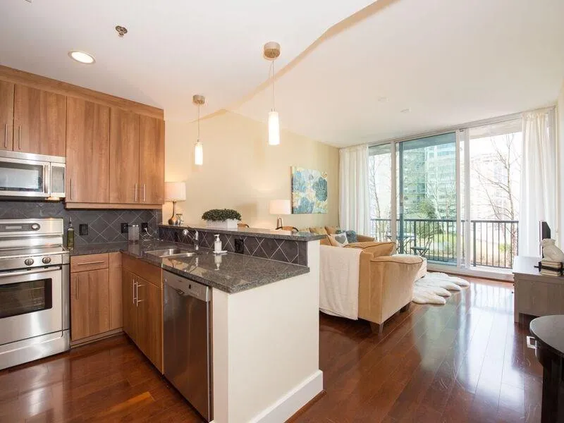 1080 Ne Peachtree Street Ne Unit 901, Atlanta, Georgia 30309, 1 Bedroom Bedrooms, ,1 BathroomBathrooms,Residential,Sold,1080 Ne Peachtree Street Ne Unit 901,5655686