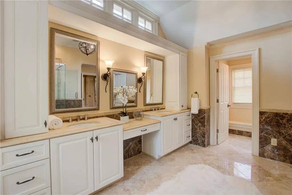1065 Balmoral Road, Atlanta, Georgia 30342, 5 Bedrooms Bedrooms, ,4 BathroomsBathrooms,Residential,Sold,1065 Balmoral Road,7189769