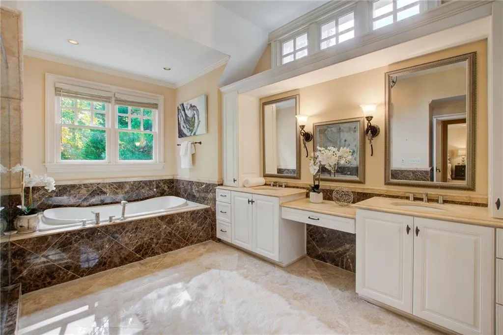 1065 Balmoral Road, Atlanta, Georgia 30342, 5 Bedrooms Bedrooms, ,4 BathroomsBathrooms,Residential,Sold,1065 Balmoral Road,7189769