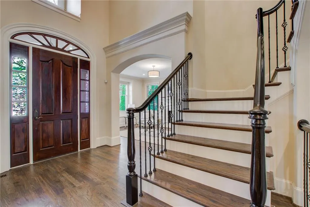 1065 Balmoral Road, Atlanta, Georgia 30342, 5 Bedrooms Bedrooms, ,4 BathroomsBathrooms,Residential,Sold,1065 Balmoral Road,7189769