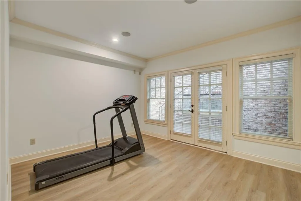 1065 Balmoral Road, Atlanta, Georgia 30342, 5 Bedrooms Bedrooms, ,4 BathroomsBathrooms,Residential,Sold,1065 Balmoral Road,7189769