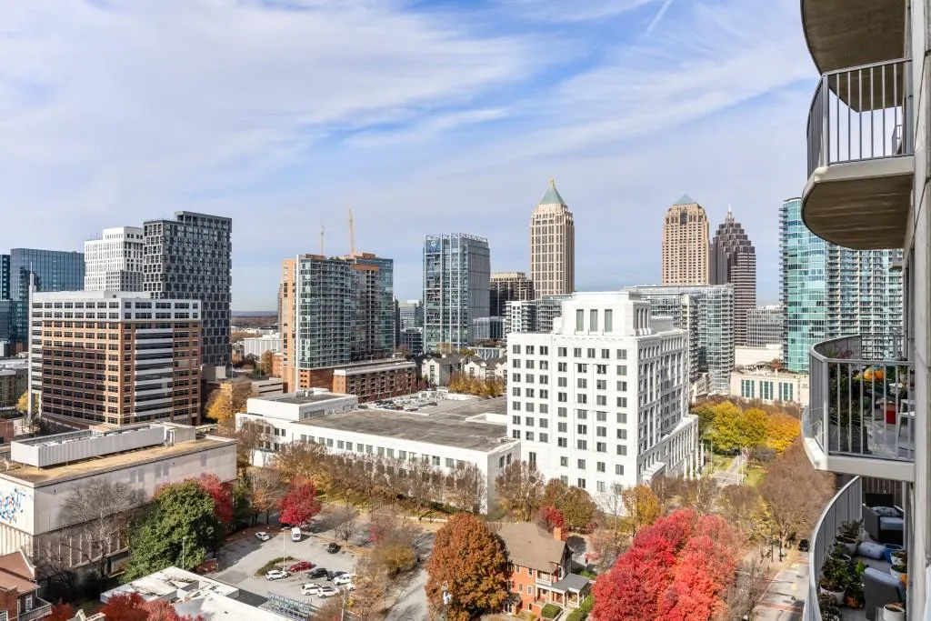 Atlanta, Georgia 30309, 2 Bedrooms Bedrooms, ,2 BathroomsBathrooms,Residential,For Sale,7625819