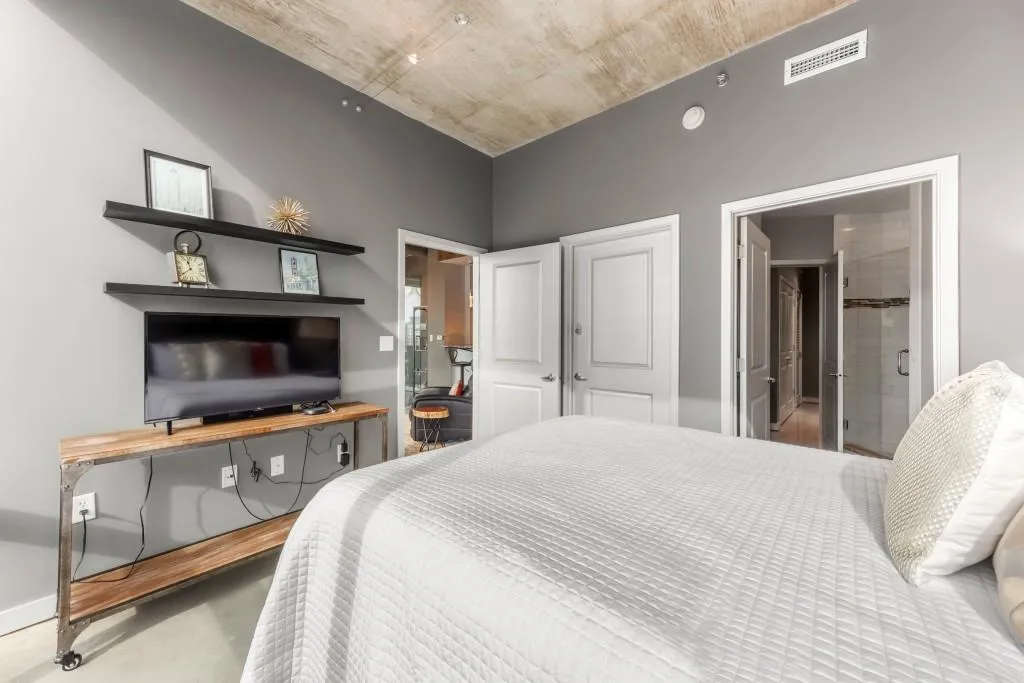 Atlanta, Georgia 30309, 2 Bedrooms Bedrooms, ,2 BathroomsBathrooms,Residential,For Sale,7625819