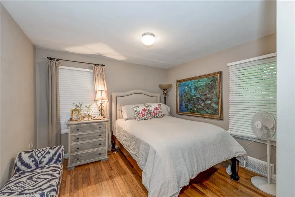 6058 Harleston Road Ne, Sandy Springs, Georgia 30328, 2 Bedrooms Bedrooms, ,1 BathroomBathrooms,Residential,Sold,6058 Harleston Road Ne,5853970