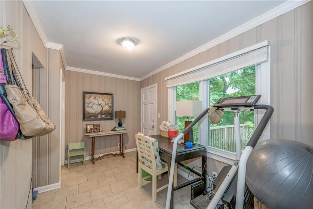 6058 Harleston Road Ne, Sandy Springs, Georgia 30328, 2 Bedrooms Bedrooms, ,1 BathroomBathrooms,Residential,Sold,6058 Harleston Road Ne,5853970