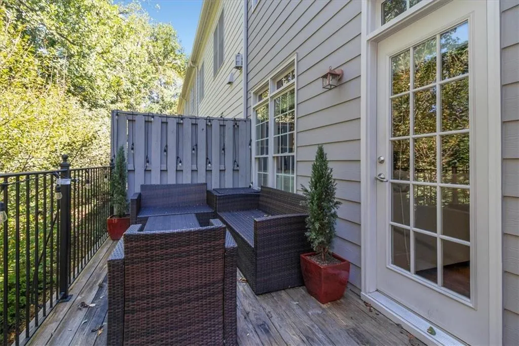 238 Meeting Lane Unit 47, Atlanta, Georgia 30342, 4 Bedrooms Bedrooms, ,2 BathroomsBathrooms,Residential,Sold,238 Meeting Lane Unit 47,6949519