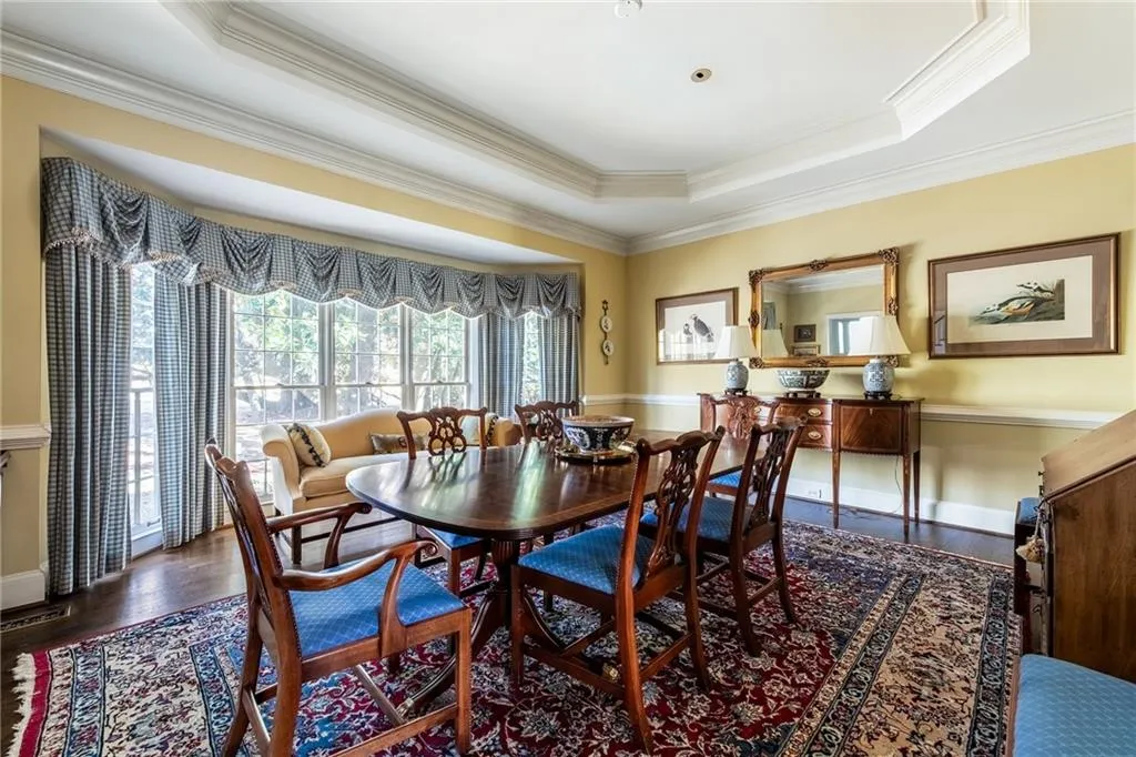 3460 Paces Valley Road Nw, Atlanta, Georgia 30327, 5 Bedrooms Bedrooms, 0 ,4 BathroomsBathrooms,Residential,For Sale,3460 Paces Valley Road Nw,7709498