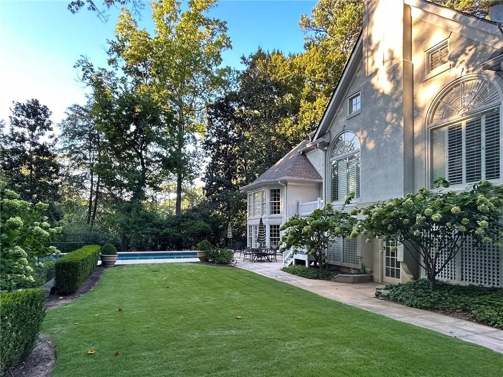 3460 Paces Valley Road Nw, Atlanta, Georgia 30327, 5 Bedrooms Bedrooms, 0 ,4 BathroomsBathrooms,Residential,For Sale,3460 Paces Valley Road Nw,7709498