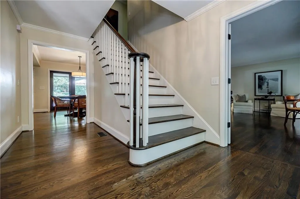 5640 Lake Forrest Drive, Atlanta, Georgia 30342, 5 Bedrooms Bedrooms, ,4 BathroomsBathrooms,Residential,Sold,5640 Lake Forrest Drive,7273487