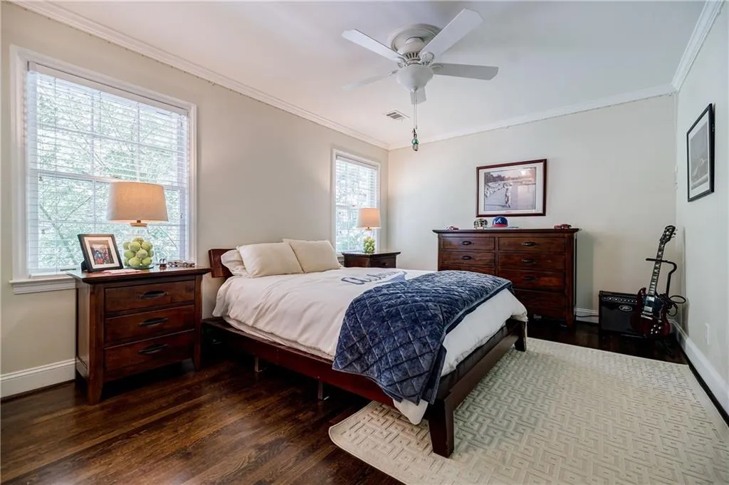 5640 Lake Forrest Drive, Atlanta, Georgia 30342, 5 Bedrooms Bedrooms, ,4 BathroomsBathrooms,Residential,Sold,5640 Lake Forrest Drive,7273487