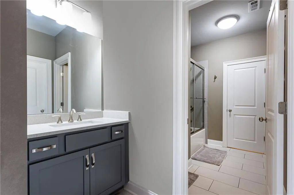 435 Belada Boulevard, Atlanta, Georgia 30342, 6 Bedrooms Bedrooms, ,5 BathroomsBathrooms,Residential,Sold,435 Belada Boulevard,7197848