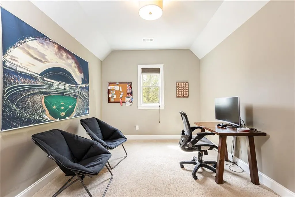 435 Belada Boulevard, Atlanta, Georgia 30342, 6 Bedrooms Bedrooms, ,5 BathroomsBathrooms,Residential,Sold,435 Belada Boulevard,7197848