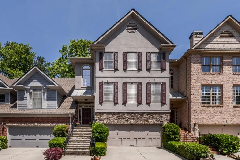 180 Mystic Court, Atlanta, Georgia 30342, 3 Bedrooms Bedrooms, ,3 BathroomsBathrooms,Residential,Sold,180 Mystic Court,6900640