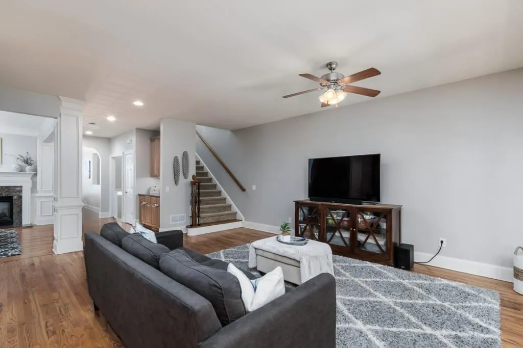 180 Mystic Court, Atlanta, Georgia 30342, 3 Bedrooms Bedrooms, ,3 BathroomsBathrooms,Residential,Sold,180 Mystic Court,6900640