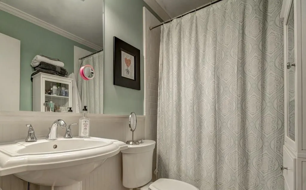 5400 Roswell Road Unit H7, Atlanta, Georgia 30342, 2 Bedrooms Bedrooms, ,1 BathroomBathrooms,Residential,Sold,5400 Roswell Road Unit H7,5648148