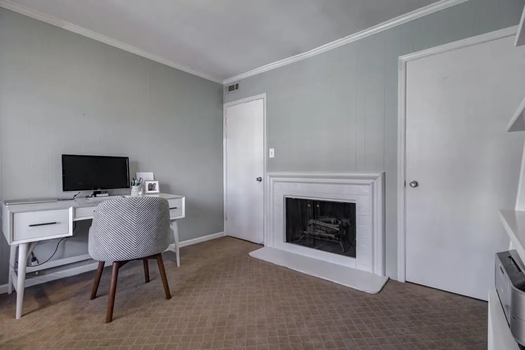 5400 Roswell Road Unit H7, Atlanta, Georgia 30342, 2 Bedrooms Bedrooms, ,1 BathroomBathrooms,Residential,Sold,5400 Roswell Road Unit H7,5648148