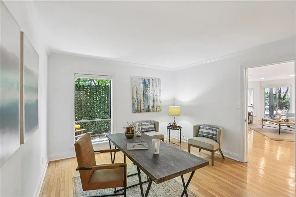 209 14th Street Ne Unit 105, Atlanta, Georgia 30309, 2 Bedrooms Bedrooms, ,2 BathroomsBathrooms,Residential,For Sale,209 14th Street Ne Unit 105,7643704