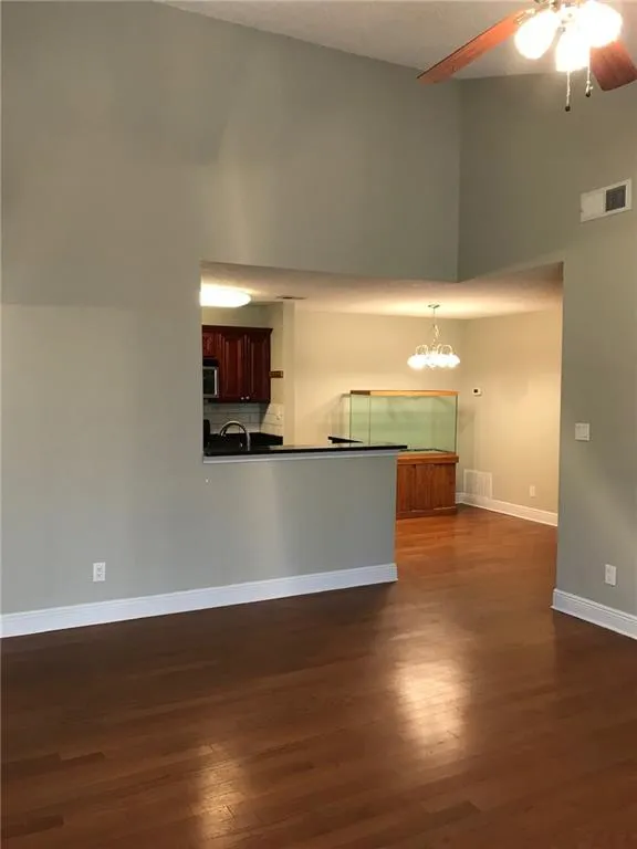 6304 Santa Fe Parkway, Sandy Springs, Georgia 30350, 2 Bedrooms Bedrooms, ,2 BathroomsBathrooms,Residential,Sold,6304 Santa Fe Parkway,6526443