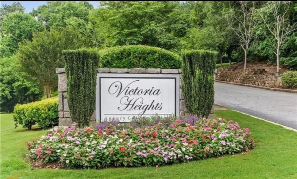 6304 Santa Fe Parkway, Sandy Springs, Georgia 30350, 2 Bedrooms Bedrooms, ,2 BathroomsBathrooms,Residential,Sold,6304 Santa Fe Parkway,6526443