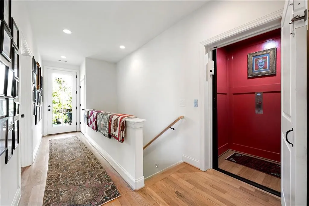 Elevator (shown on top floor)