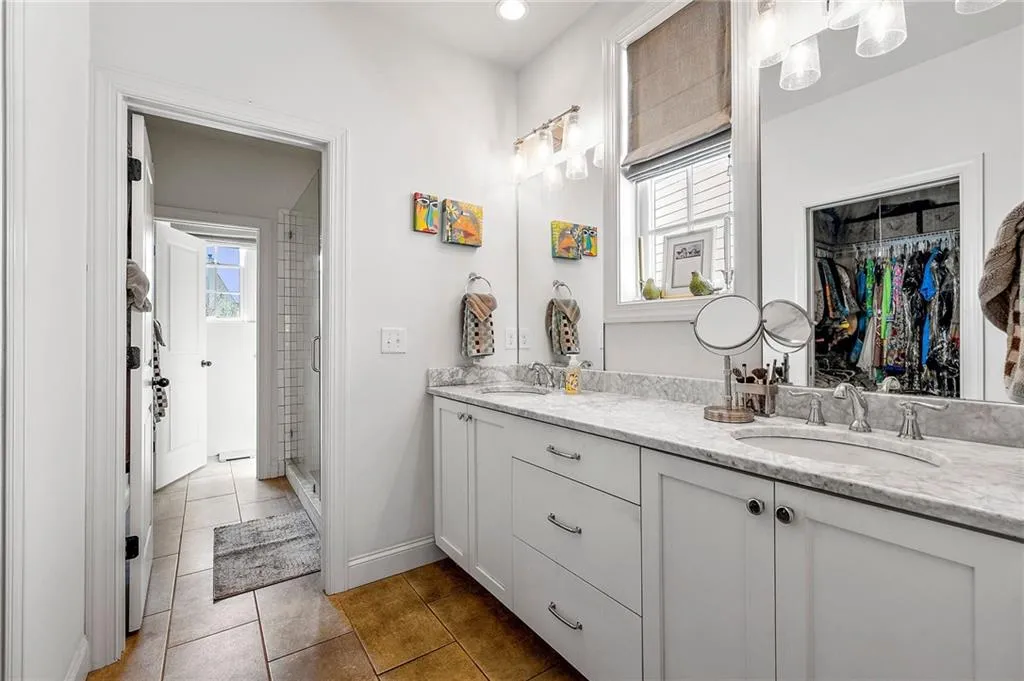 558 Bismark Road Ne, Atlanta, Georgia 30324, 3 Bedrooms Bedrooms, ,3 BathroomsBathrooms,Residential,For Sale,558 Bismark Road Ne,7560063