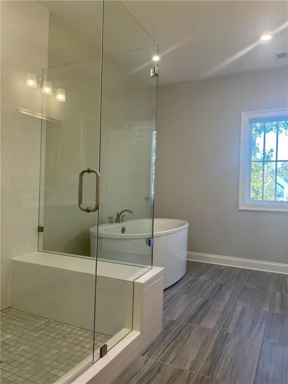 4001 Eamont Lane, Sandy Springs, Georgia 30328, 3 Bedrooms Bedrooms, ,3 BathroomsBathrooms,Residential,Sold,4001 Eamont Lane,6816433