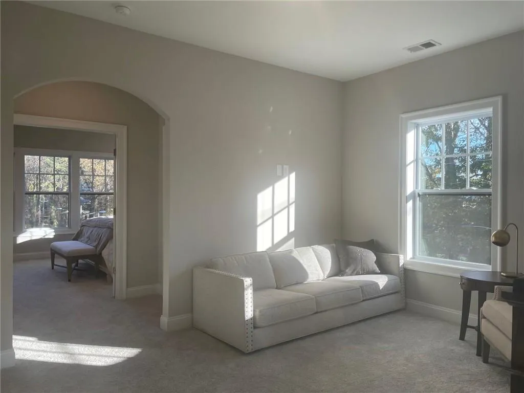 4001 Eamont Lane, Sandy Springs, Georgia 30328, 3 Bedrooms Bedrooms, ,3 BathroomsBathrooms,Residential,Sold,4001 Eamont Lane,6816433