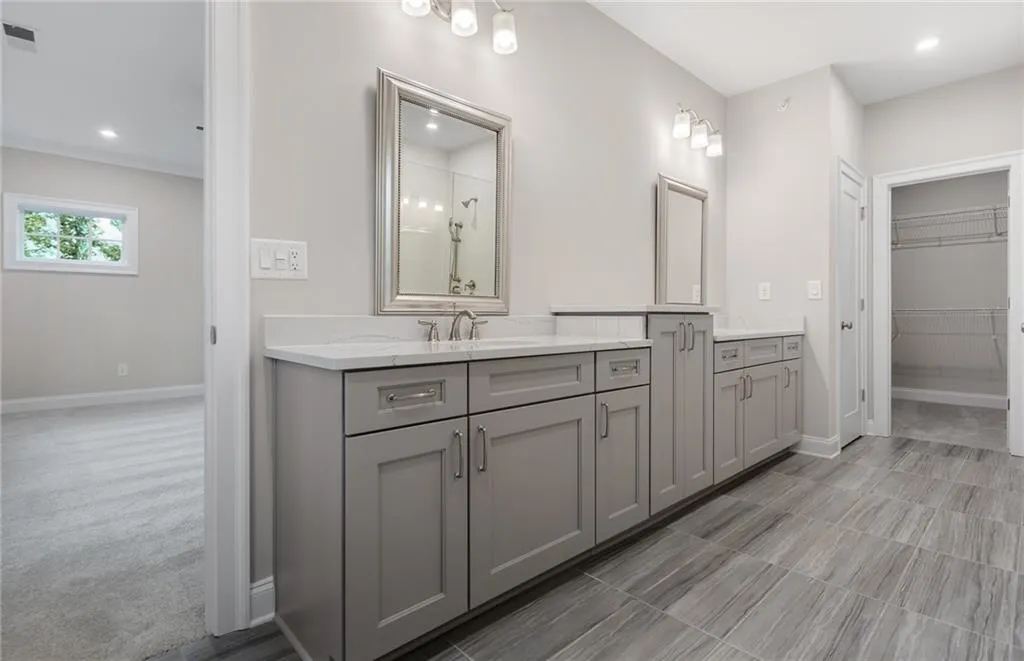 4001 Eamont Lane, Sandy Springs, Georgia 30328, 3 Bedrooms Bedrooms, ,3 BathroomsBathrooms,Residential,Sold,4001 Eamont Lane,6816433