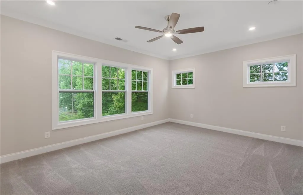 4001 Eamont Lane, Sandy Springs, Georgia 30328, 3 Bedrooms Bedrooms, ,3 BathroomsBathrooms,Residential,Sold,4001 Eamont Lane,6816433