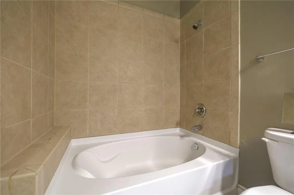 44 Peachtree Place Nw Unit 629, Atlanta, Georgia 30309, 1 Bedroom Bedrooms, ,1 BathroomBathrooms,Residential,For Sale,44 Peachtree Place Nw Unit 629,7550771