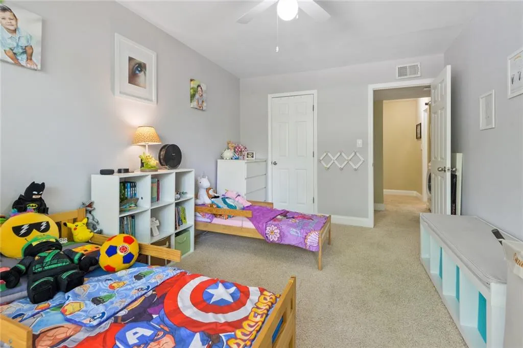 6980 Roswell Road Unit K2, Sandy Springs, Georgia 30328, 2 Bedrooms Bedrooms, ,2 BathroomsBathrooms,Residential,Sold,6980 Roswell Road Unit K2,6727526