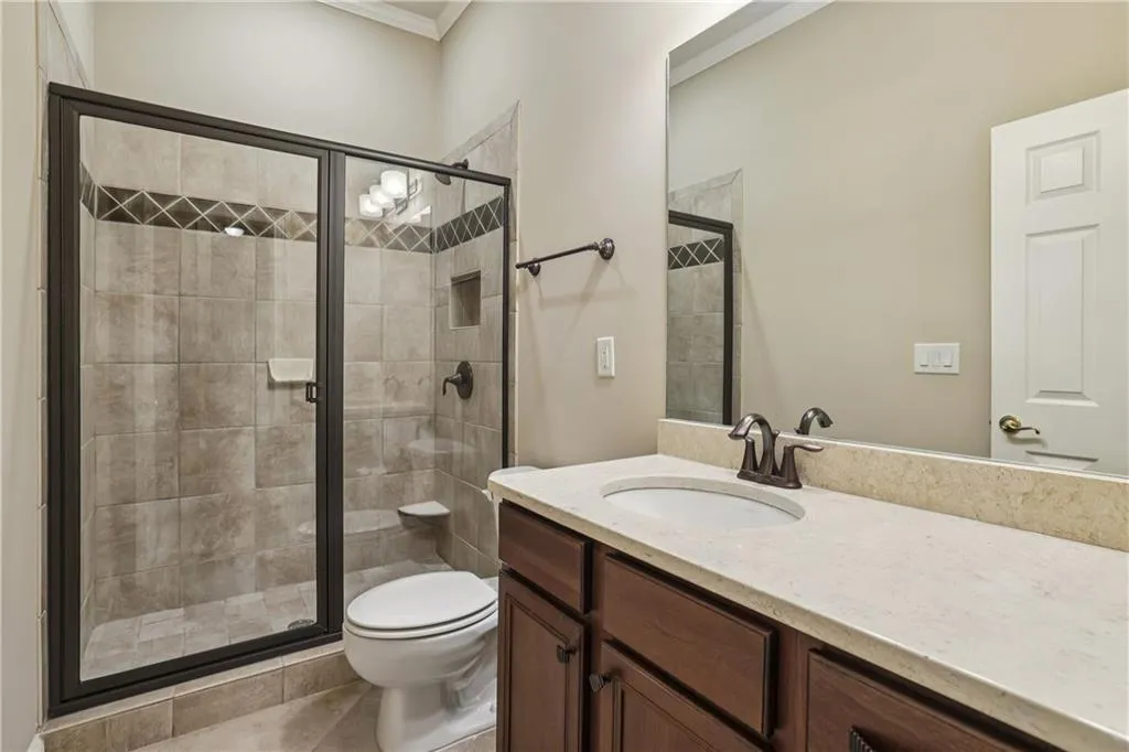 Sandy Springs, Georgia 30350, 5 Bedrooms Bedrooms, ,4 BathroomsBathrooms,Residential,Sold,7667882