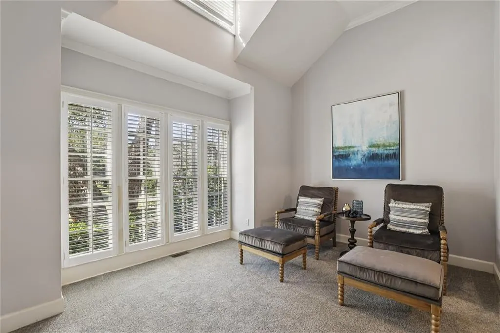 Sandy Springs, Georgia 30350, 5 Bedrooms Bedrooms, ,4 BathroomsBathrooms,Residential,Sold,7667882