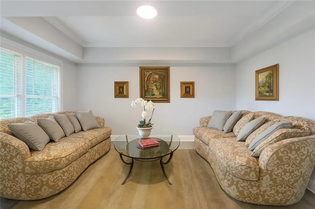 4101 Brookview Drive Se, Atlanta, Georgia 30339, 6 Bedrooms Bedrooms, 0 ,6 BathroomsBathrooms,Residential,For Sale,4101 Brookview Drive Se,7652154