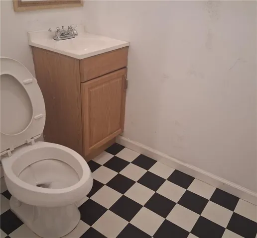 1170