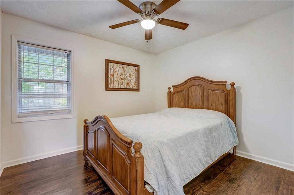 7750 Roswell Road Unit 8D, Sandy Springs, Georgia 30350, 3 Bedrooms Bedrooms, ,2 BathroomsBathrooms,Residential,Sold,7750 Roswell Road Unit 8D,7325416
