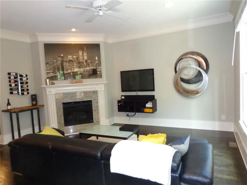 1207 Apperley Place, Sandy Springs, Georgia 30350, 4 Bedrooms Bedrooms, ,4 BathroomsBathrooms,Residential,Sold,1207 Apperley Place,5724005
