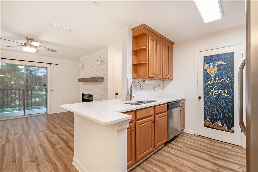 503 Granville Court, Atlanta, Georgia 30328, 1 Bedroom Bedrooms, ,1 BathroomBathrooms,Residential,Sold,503 Granville Court,7287907