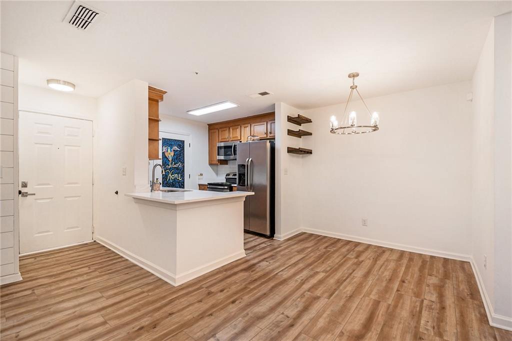 503 Granville Court, Atlanta, Georgia 30328, 1 Bedroom Bedrooms, ,1 BathroomBathrooms,Residential,Sold,503 Granville Court,7287907