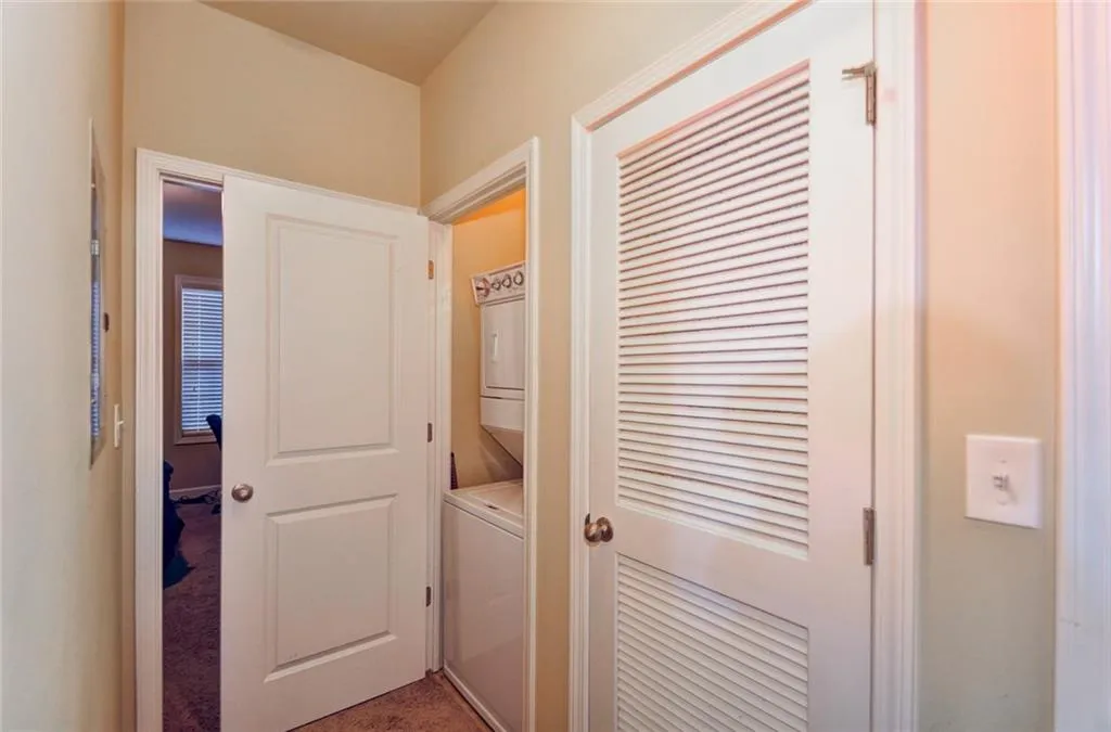 7265 Glisten Avenue Unit 119, Atlanta, Georgia 30328, 2 Bedrooms Bedrooms, ,2 BathroomsBathrooms,Residential,Sold,7265 Glisten Avenue Unit 119,5615895