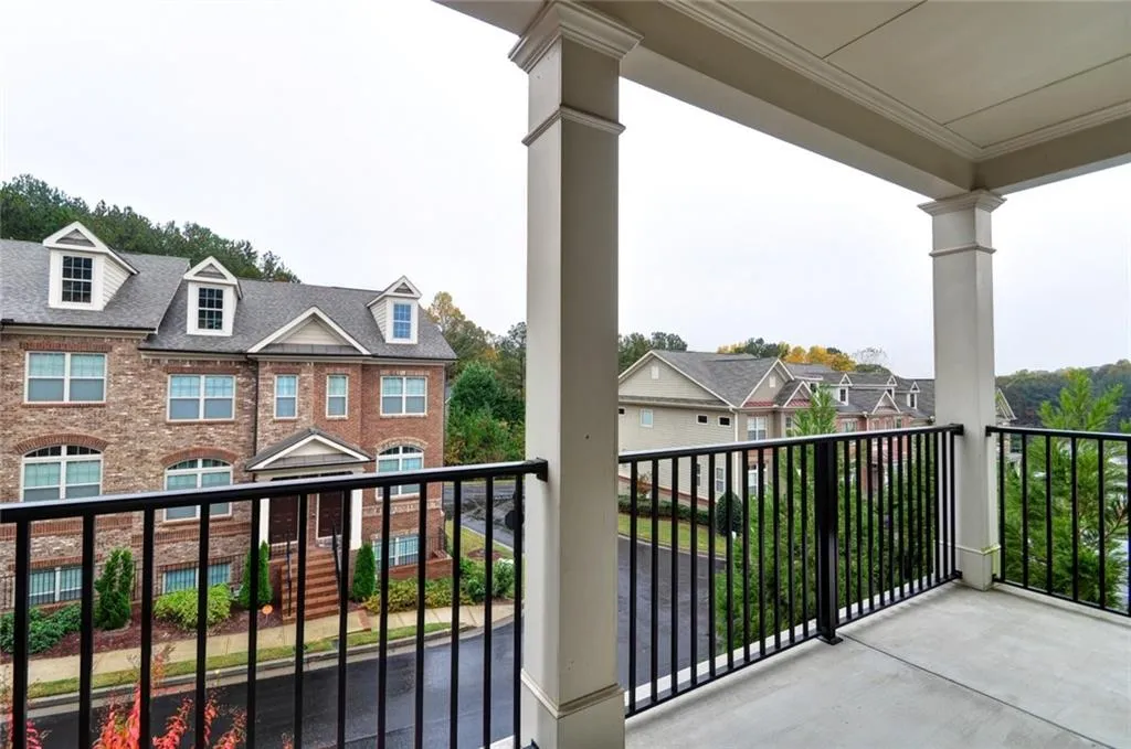 7265 Glisten Avenue Unit 119, Atlanta, Georgia 30328, 2 Bedrooms Bedrooms, ,2 BathroomsBathrooms,Residential,Sold,7265 Glisten Avenue Unit 119,5615895