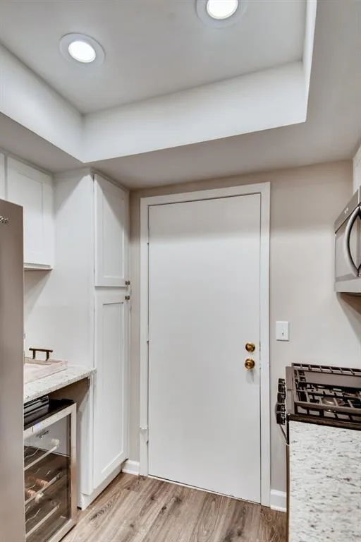 6851 Roswell Road Unit F-30, Sandy Springs, Georgia 30328, 2 Bedrooms Bedrooms, ,2 BathroomsBathrooms,Residential,Sold,6851 Roswell Road Unit F-30,6570052