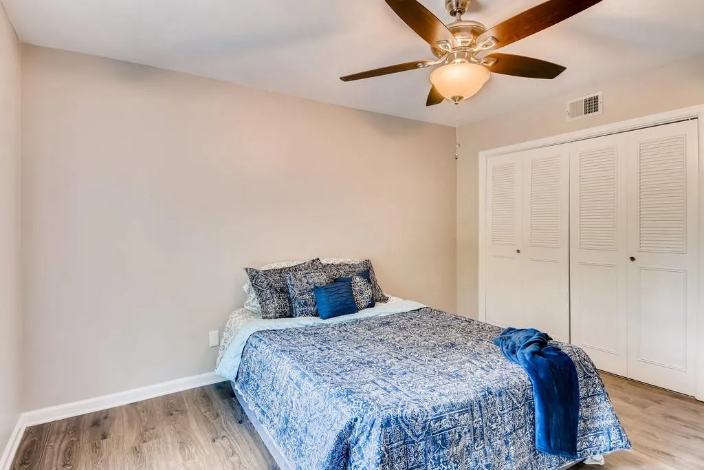 6851 Roswell Road Unit F-30, Sandy Springs, Georgia 30328, 2 Bedrooms Bedrooms, ,2 BathroomsBathrooms,Residential,Sold,6851 Roswell Road Unit F-30,6570052