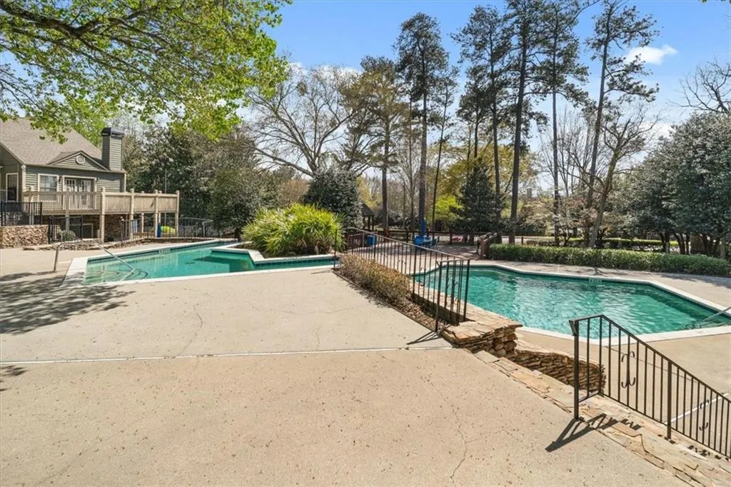 4690 Vinings Central Run Se Unit 92, Atlanta, Georgia 30339, 2 Bedrooms Bedrooms, 0 ,2 BathroomsBathrooms,Residential,For Sale,4690 Vinings Central Run Se Unit 92,7740119