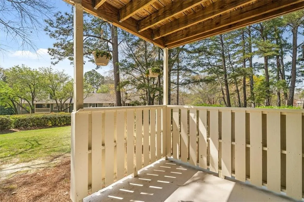 4690 Vinings Central Run Se Unit 92, Atlanta, Georgia 30339, 2 Bedrooms Bedrooms, 0 ,2 BathroomsBathrooms,Residential,For Sale,4690 Vinings Central Run Se Unit 92,7740119