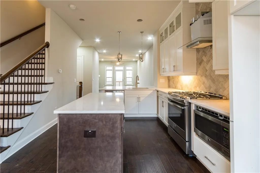 4109 Township Parkway Unit 70, Sandy Springs, Georgia 30342, 2 Bedrooms Bedrooms, ,2 BathroomsBathrooms,Residential,Sold,4109 Township Parkway Unit 70,5803709
