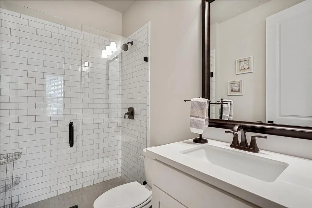 247 Franklin Road, Atlanta, Georgia 30342, 3 Bedrooms Bedrooms, ,3 BathroomsBathrooms,Residential,Sold,247 Franklin Road,6782199